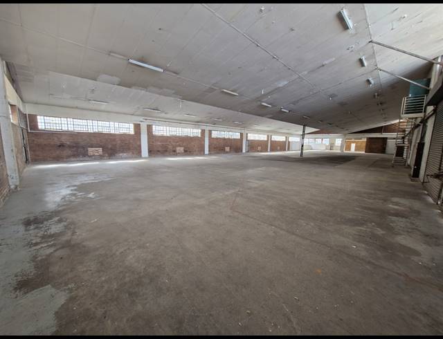 1,563M² WAREHOUSE FOR SALE IN BENROSE